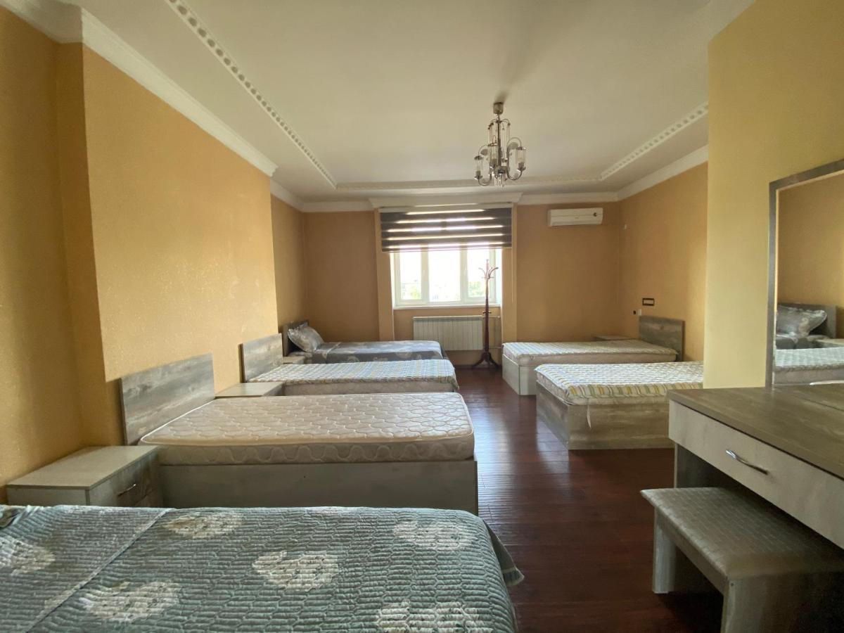 Pamir Hotel-Hostel Dushanbe Ngoại thất bức ảnh