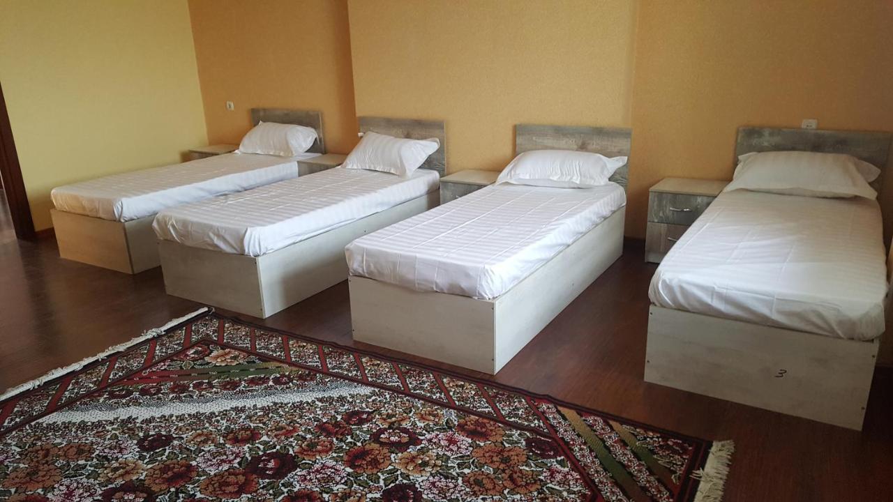 Pamir Hotel-Hostel Dushanbe Ngoại thất bức ảnh